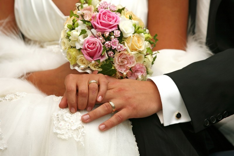 Jaké oblečení zvolit na svatbu, pokud jste pozváni jako host?
